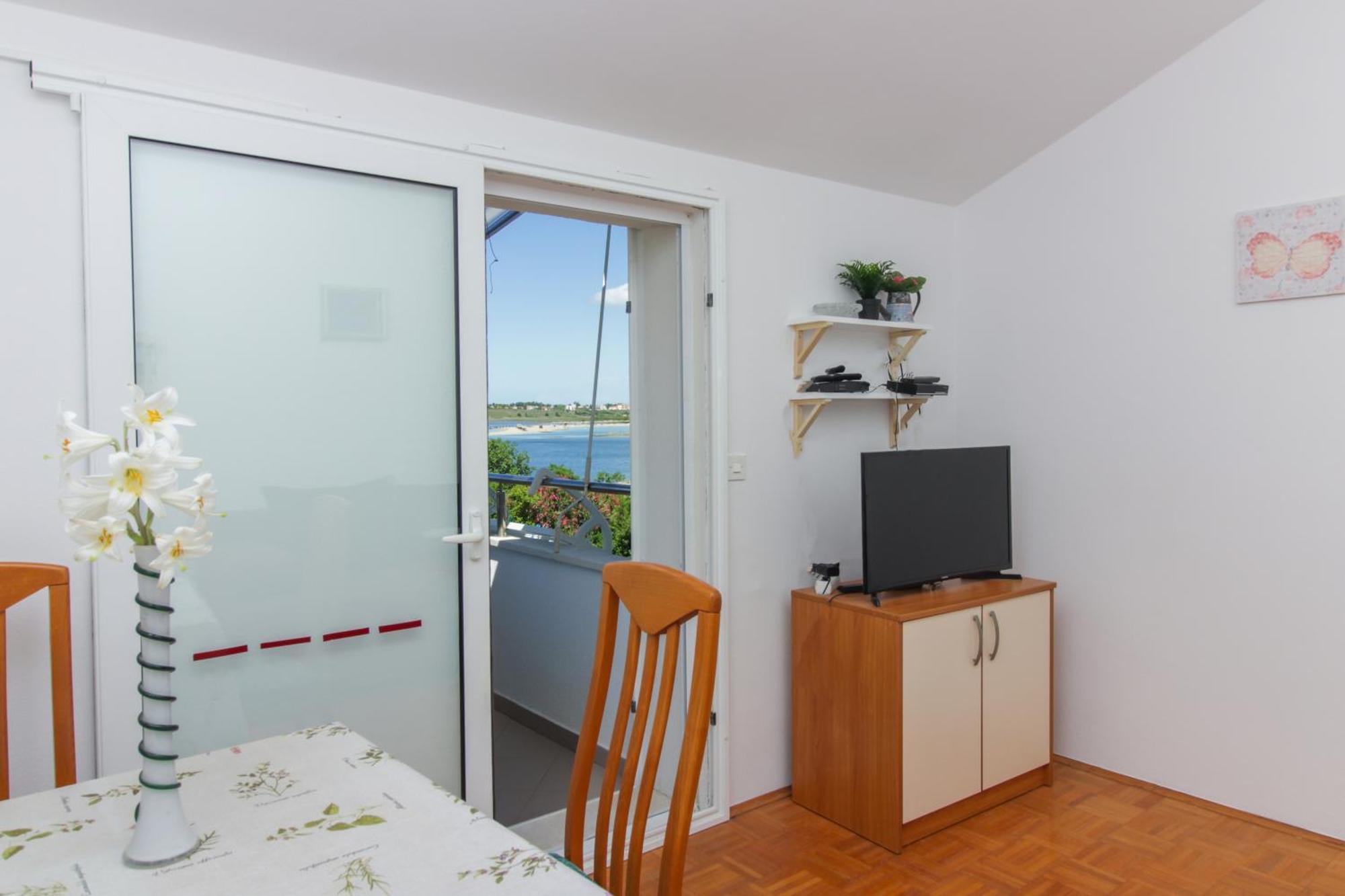 Apartments And Rooms With Parking Space Nin, Zadar - 5805 Стая снимка