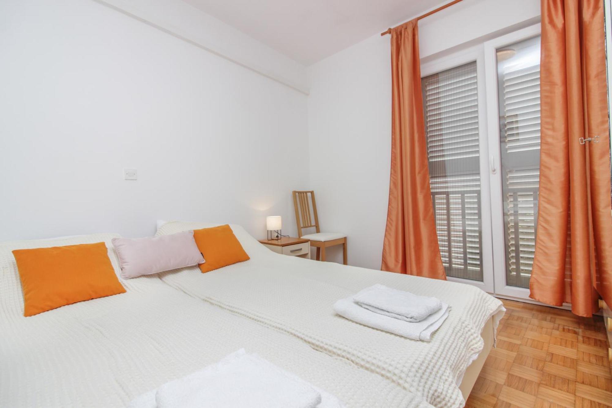 Apartments And Rooms With Parking Space Nin, Zadar - 5805 Стая снимка