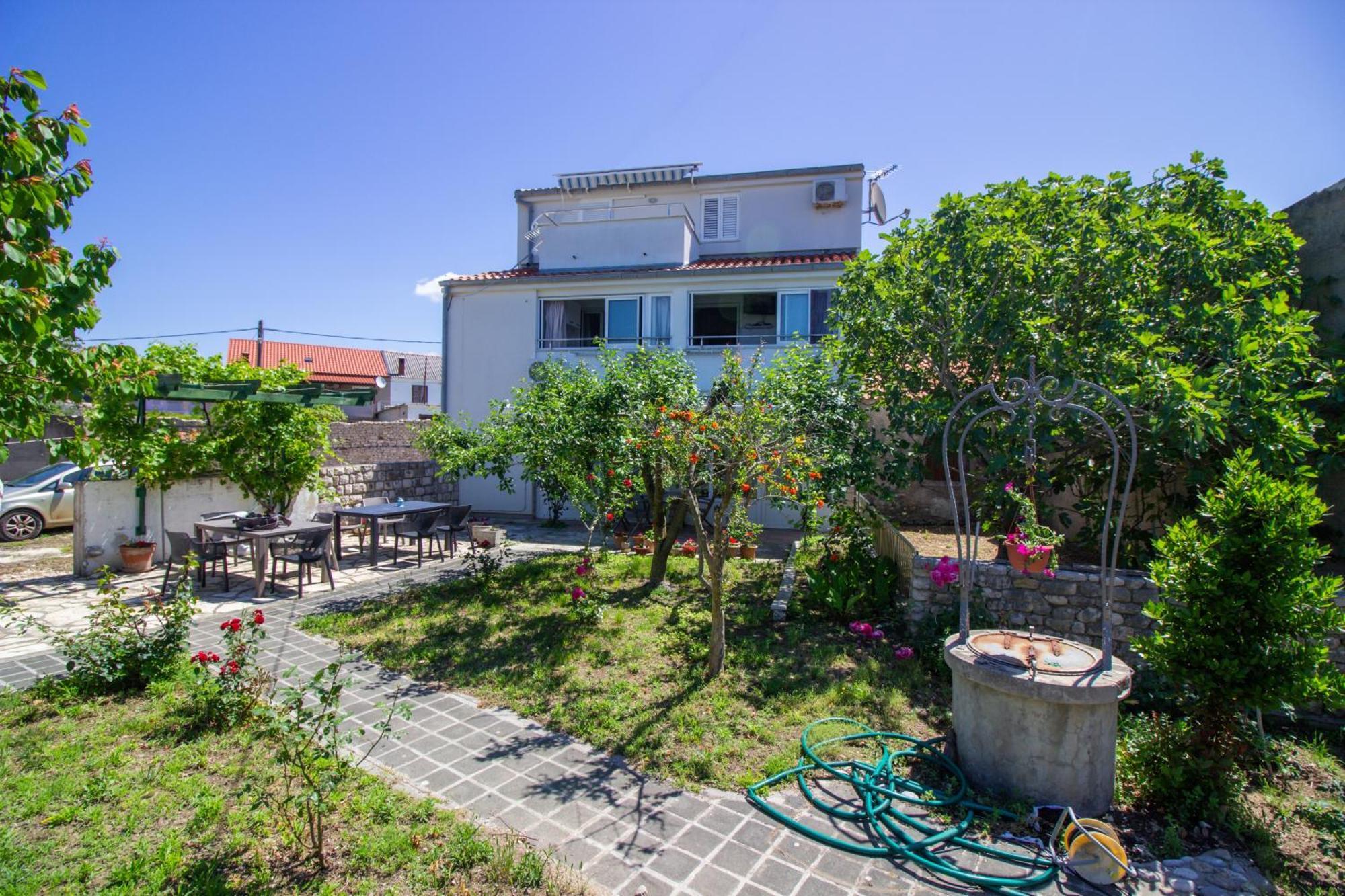 Apartments And Rooms With Parking Space Nin, Zadar - 5805 Екстериор снимка